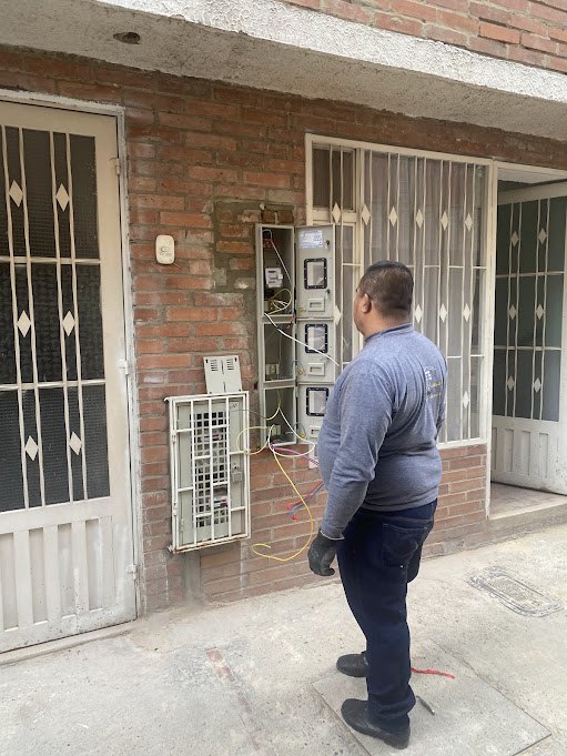 Independización de cuentas y contadores Enel en Bogotá — AYG Electricistas
